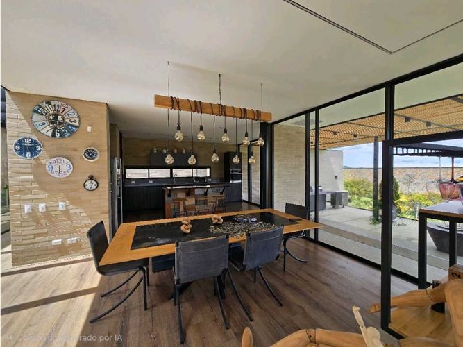 Casa de 3 alcobas en venta en Vía Las Palmas, Envigado, 450 m² · foto 11 de 24