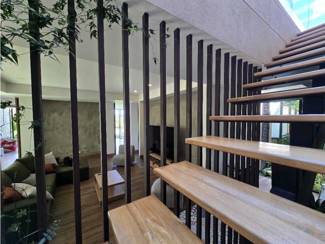 Casa de 3 alcobas en venta en Vía Las Palmas, Envigado, 450 m² · foto 15 de 24
