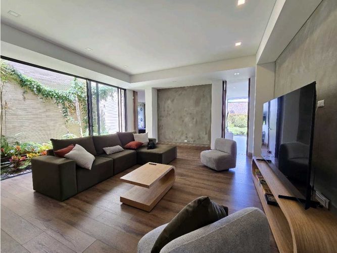 Casa de 3 alcobas en venta en Vía Las Palmas, Envigado, 450 m² · foto 16 de 24