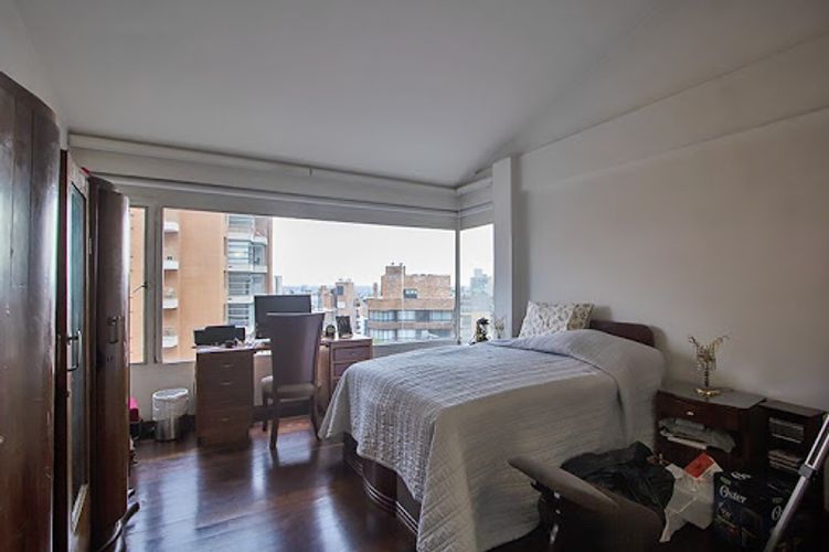 Casa de 4 alcobas en venta en El Refugio, Bogotá, 525 m² · foto 10 de 20