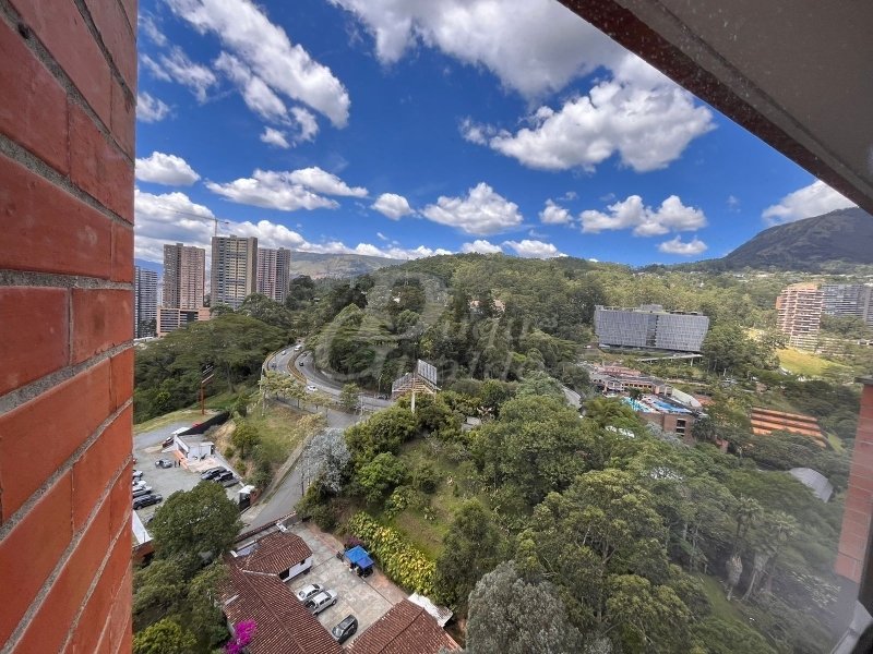 Apartamento en arriendo en Las Palmas, Medellín · foto 9 de 17