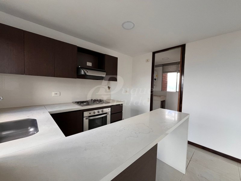 Apartamento en arriendo en Las Palmas, Medellín · foto 15 de 17