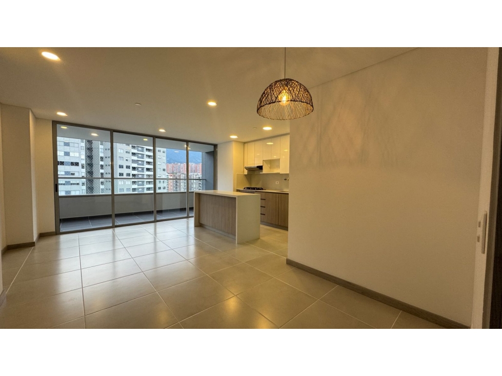 Apartamento en venta en Camino Verde, Envigado · foto 3 de 24