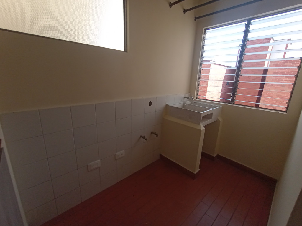 Apartamento en venta en Melendez, Cali · foto 6 de 17