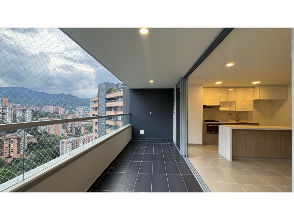 Apartamento en venta en Camino Verde, Envigado · foto 14 de 24