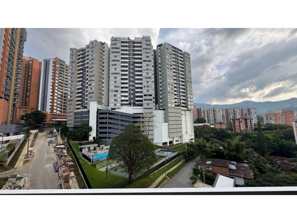 Apartamento en venta en Camino Verde, Envigado · foto 20 de 24
