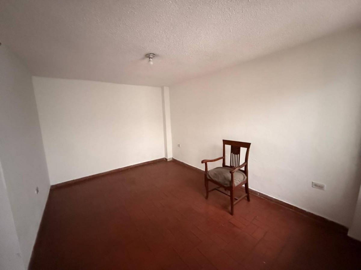 Casa en venta en Olarte, Bogotá · foto 9 de 23