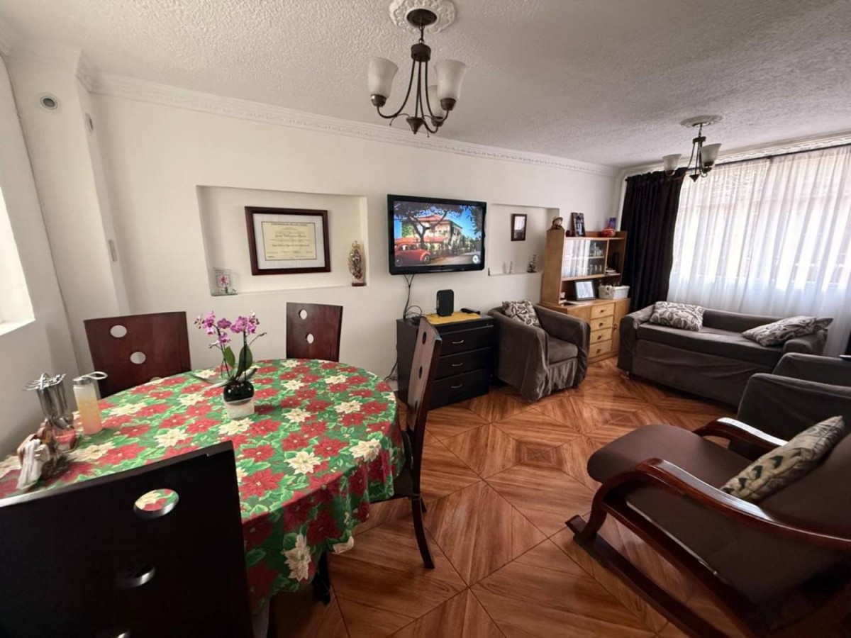 Casa en venta en Olarte, Bogotá · foto 12 de 23