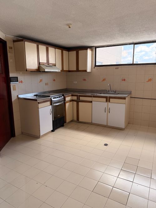 Apartamento de 5 alcobas en venta en Bolarqui, Bucaramanga, 210 m² · foto 5 de 24