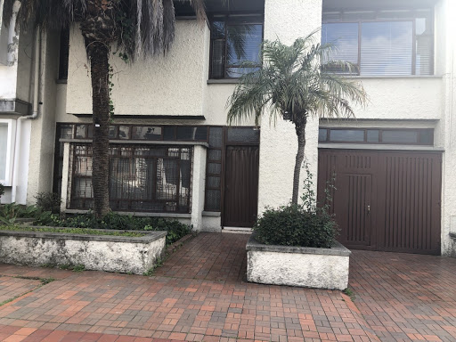 Casa en venta en San Luis, Bogotá · foto 2 de 20
