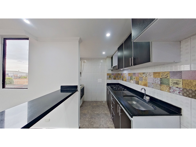 Apartamento de 3 alcobas en venta en San Pedro, Madrid, 51 m² · foto 6 de 10