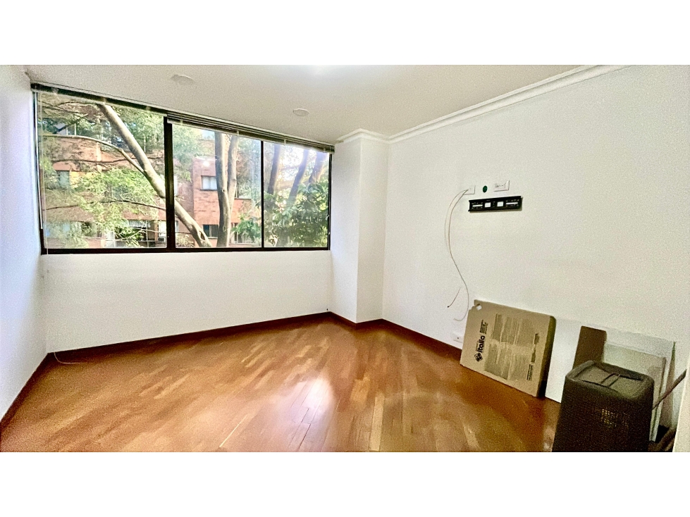 Apartamento en arriendo en La Tomatera, Medellín · foto 9 de 17