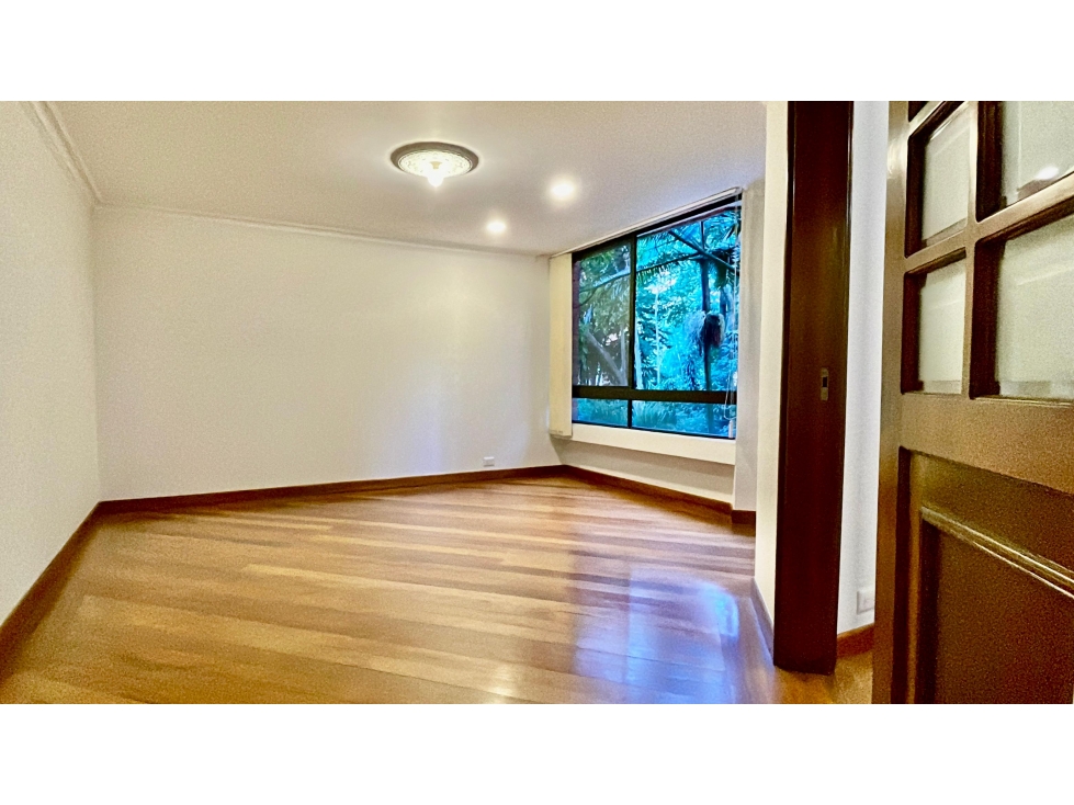 Apartamento en arriendo en La Tomatera, Medellín · foto 10 de 17
