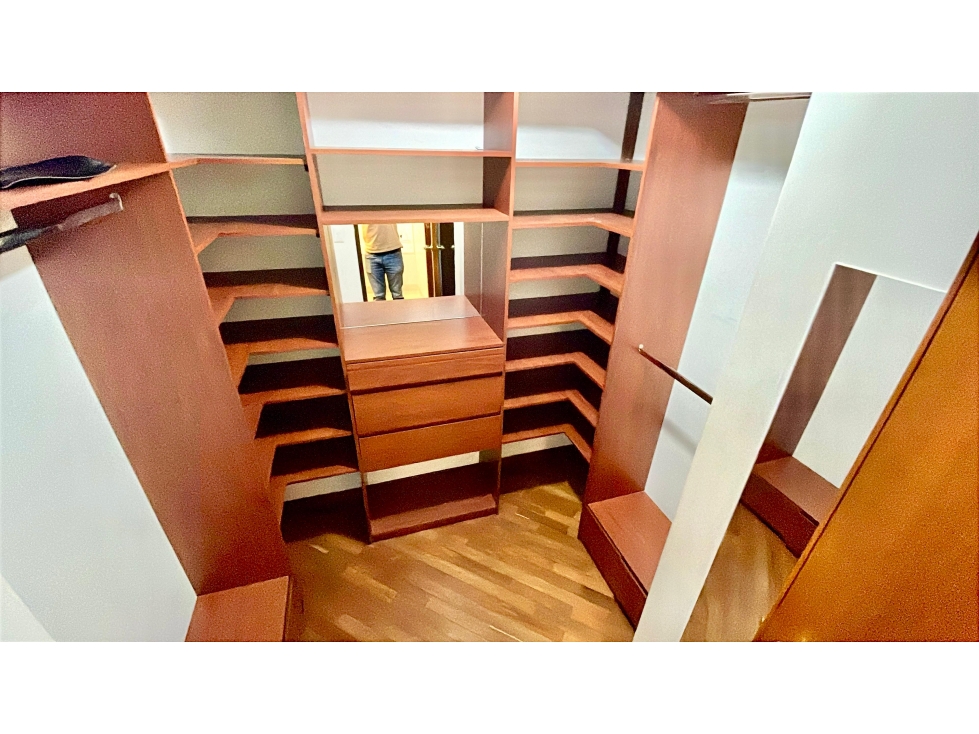 Apartamento en arriendo en La Tomatera, Medellín · foto 11 de 17