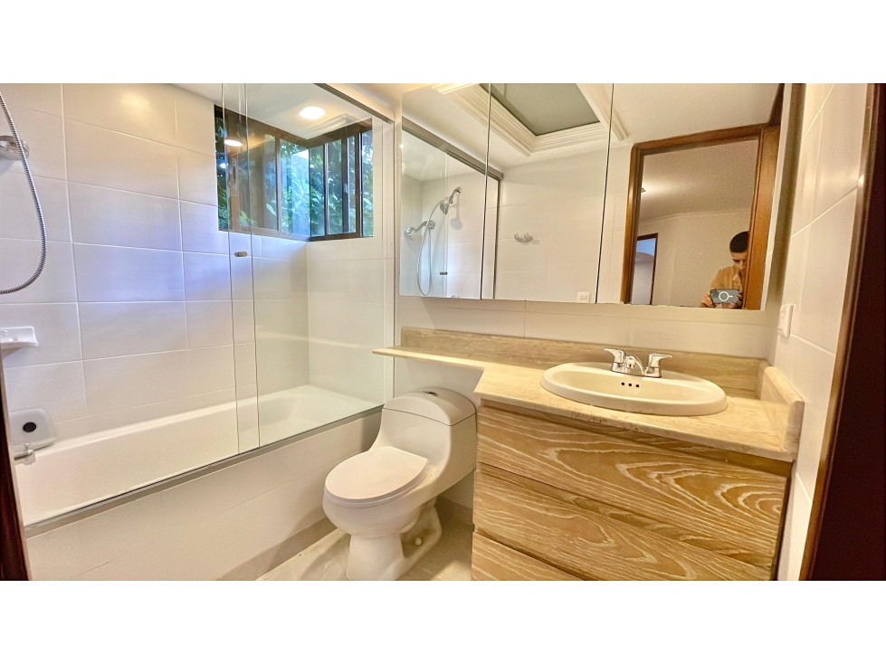 Apartamento en arriendo en La Tomatera, Medellín · foto 15 de 17