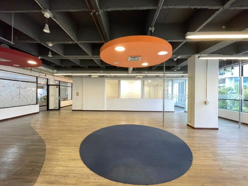 Oficina en arriendo en Milla De Oro, Medellín, 203 m² · foto 4 de 18