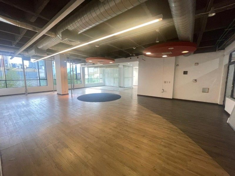 Oficina en arriendo en Milla De Oro, Medellín, 203 m² · foto 7 de 18