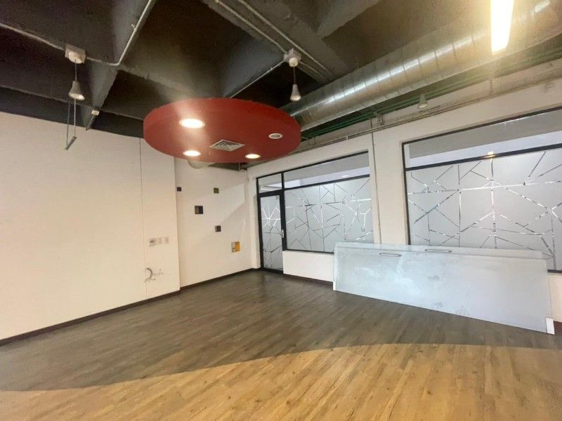 Oficina en arriendo en Milla De Oro, Medellín, 203 m² · foto 10 de 18