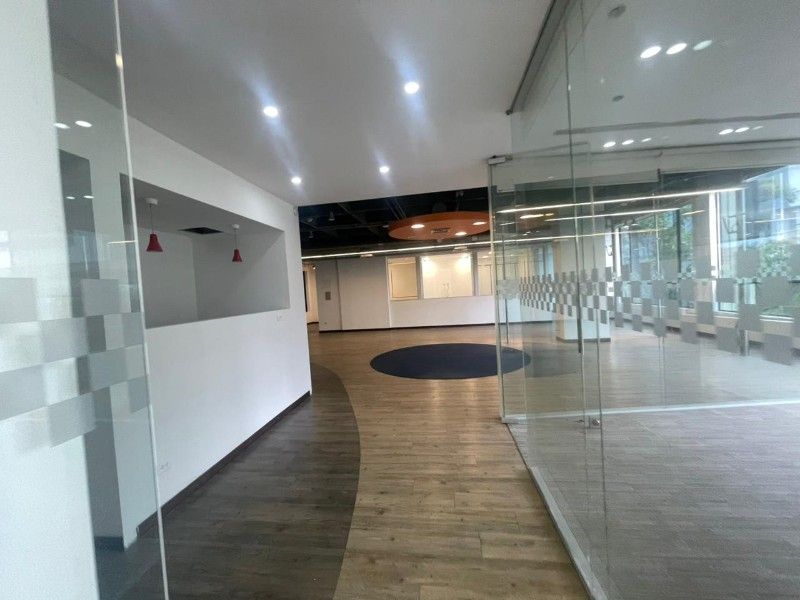 Oficina en arriendo en Milla De Oro, Medellín, 203 m² · foto 11 de 18