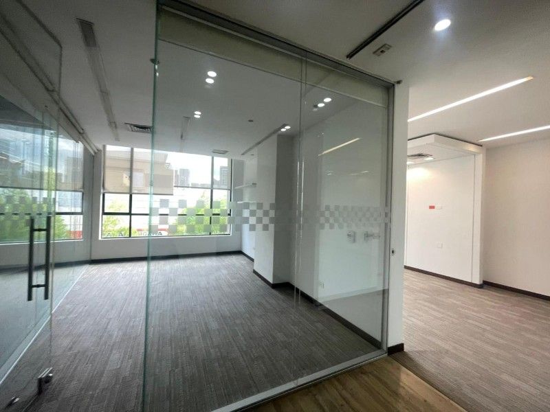 Oficina en arriendo en Milla De Oro, Medellín, 203 m² · foto 12 de 18