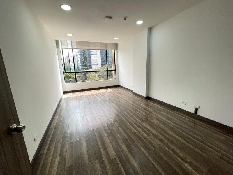 Oficina en arriendo en Milla De Oro, Medellín, 203 m² · foto 14 de 18