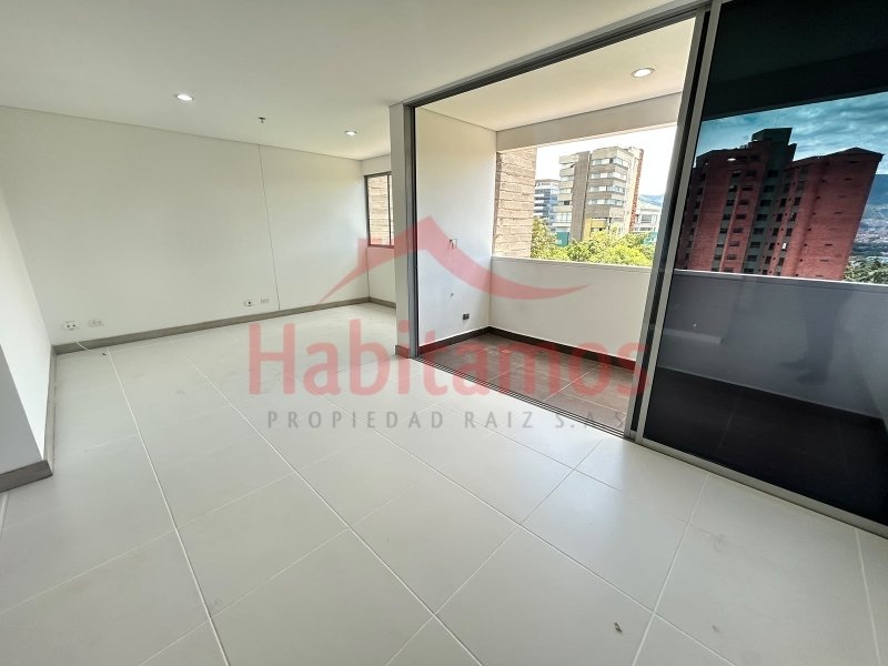 2BR Apartment in Castropol (90 m²) - 4