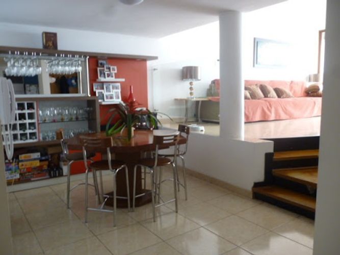 Casa de 4 alcobas en venta en San Nicolas, Bogotá, 420 m² · foto 7 de 24