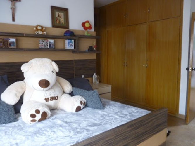 Casa de 4 alcobas en venta en San Nicolas, Bogotá, 420 m² · foto 13 de 24