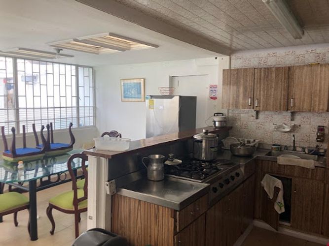 Casa de 5 alcobas en venta en Las Villas, Bogotá, 380 m² · foto 21 de 24