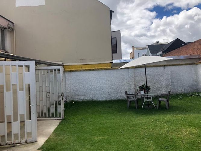 Casa de 5 alcobas en venta en Las Villas, Bogotá, 380 m² · foto 23 de 24