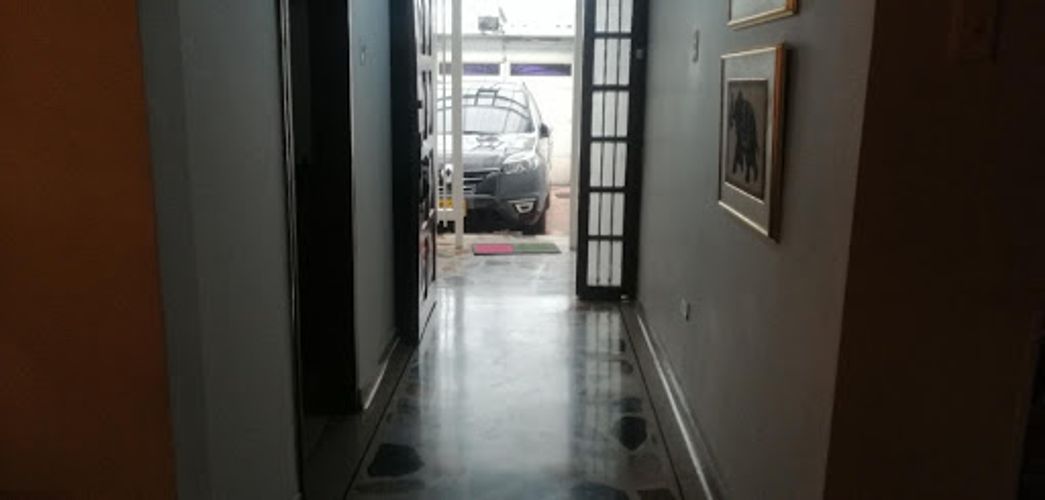 Casa en venta en Santa Barbara Central, Bogotá · foto 3 de 23