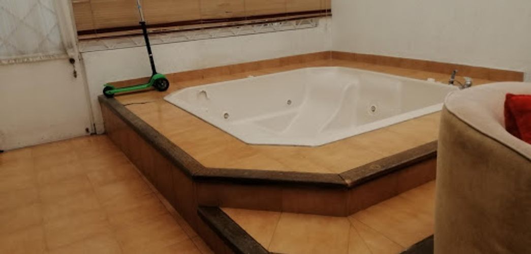 Casa en venta en Santa Barbara Central, Bogotá · foto 9 de 23