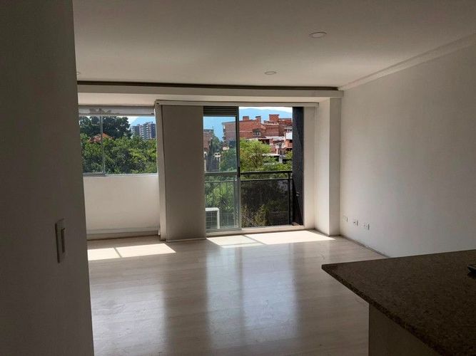 Apartaestudio en venta en Belén Altavista, Medellín, 50 m² · foto 3 de 9