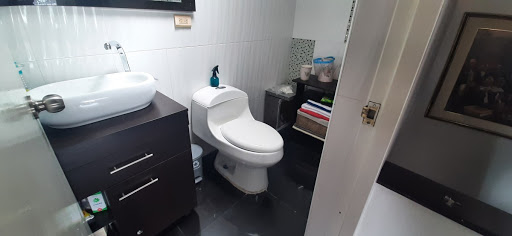 Casa en venta en Niza Norte, Bogotá · foto 5 de 17