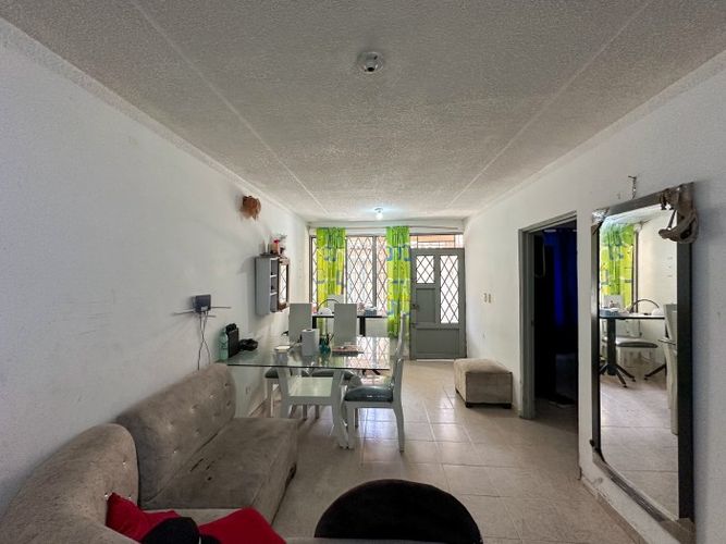 Apartamento de 6 alcobas en venta en Calimio Norte, Cali, 178 m² · foto 3 de 22
