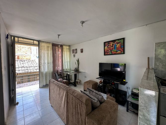 Apartamento de 6 alcobas en venta en Calimio Norte, Cali, 178 m² · foto 7 de 22