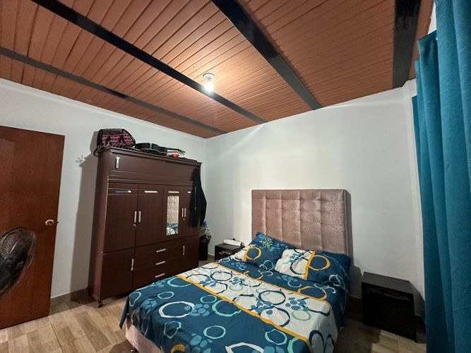 Apartamento de 6 alcobas en venta en Calimio Norte, Cali, 178 m² · foto 18 de 22