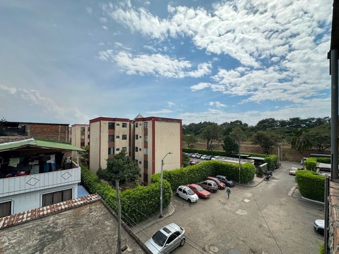 Apartamento de 6 alcobas en venta en Calimio Norte, Cali, 178 m² · foto 22 de 22