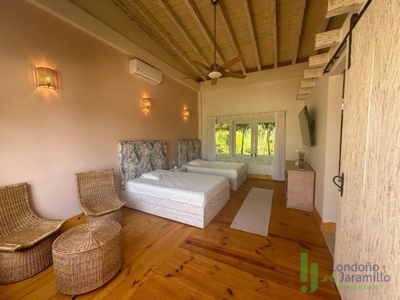 4BR Country House in Paso real for Sale - 2