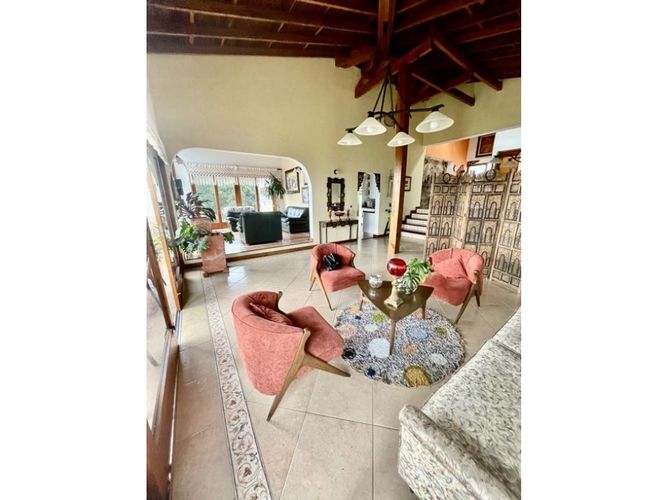 Casa de 4 alcobas en venta en Loma Del Escobero, Envigado, 525 m² · foto 9 de 24