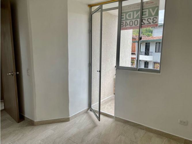 Apartamento de 3 alcobas en venta en San Gerardo, La Ceja, 63 m² · foto 7 de 21