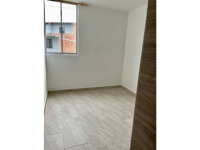 Apartamento de 3 alcobas en venta en San Gerardo, La Ceja, 63 m² · foto 10 de 21