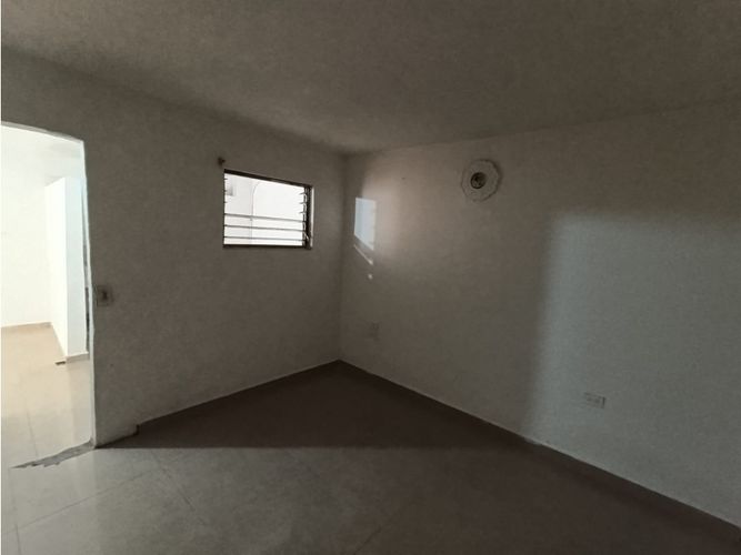 Local en arriendo en Manrique Central, Medellín, 80 m² · foto 12 de 12