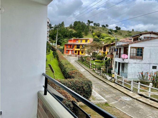 Apartamento de 3 alcobas en venta en San Gerardo, La Ceja, 63 m² · foto 16 de 21
