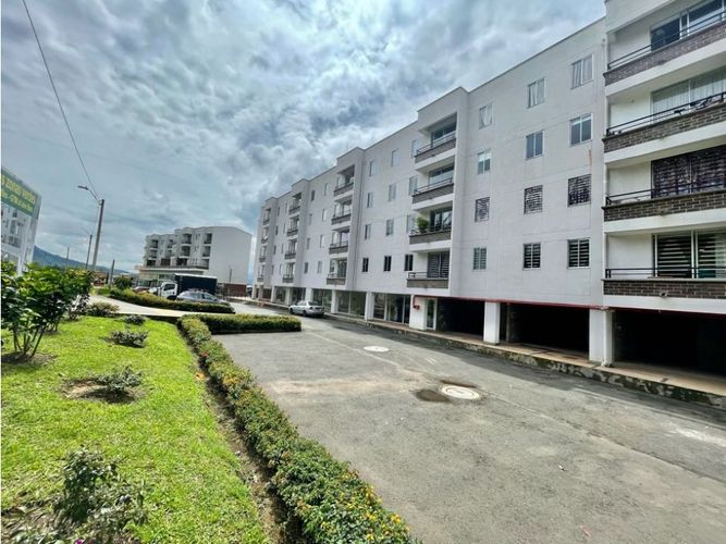 Apartamento de 3 alcobas en venta en San Gerardo, La Ceja, 63 m² · foto 20 de 21