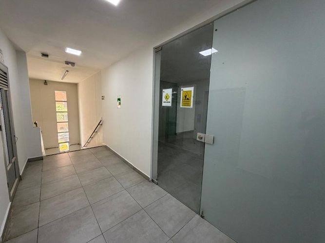 Local en arriendo en Carlos E Restrepo, Medellín, 345 m² · foto 2 de 16