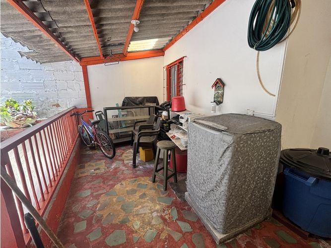 Casa de 5 alcobas en venta en Rodeo Alto, Medellín, 144 m² · foto 11 de 16
