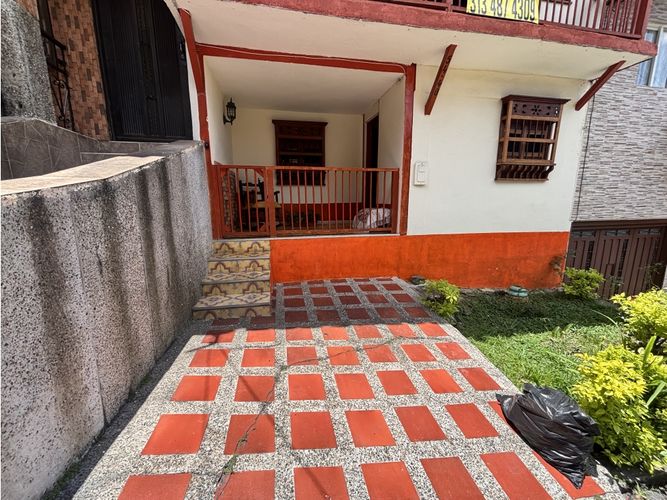 Casa de 5 alcobas en venta en Rodeo Alto, Medellín, 144 m² · foto 16 de 16