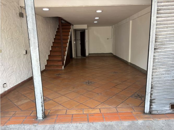 Local en venta en Jesus Nazareno, Medellín, 70 m² · foto 2 de 10