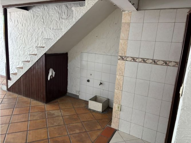 Local en venta en Jesus Nazareno, Medellín, 70 m² · foto 3 de 10